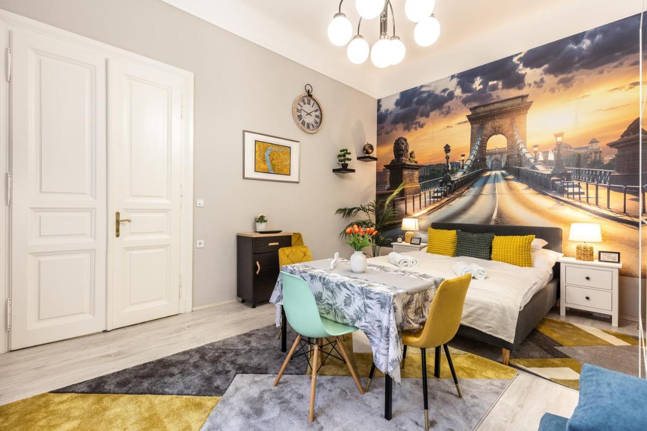 Akac Boutique Apartment 2. บูดาเปสต์ ภายนอก รูปภาพ