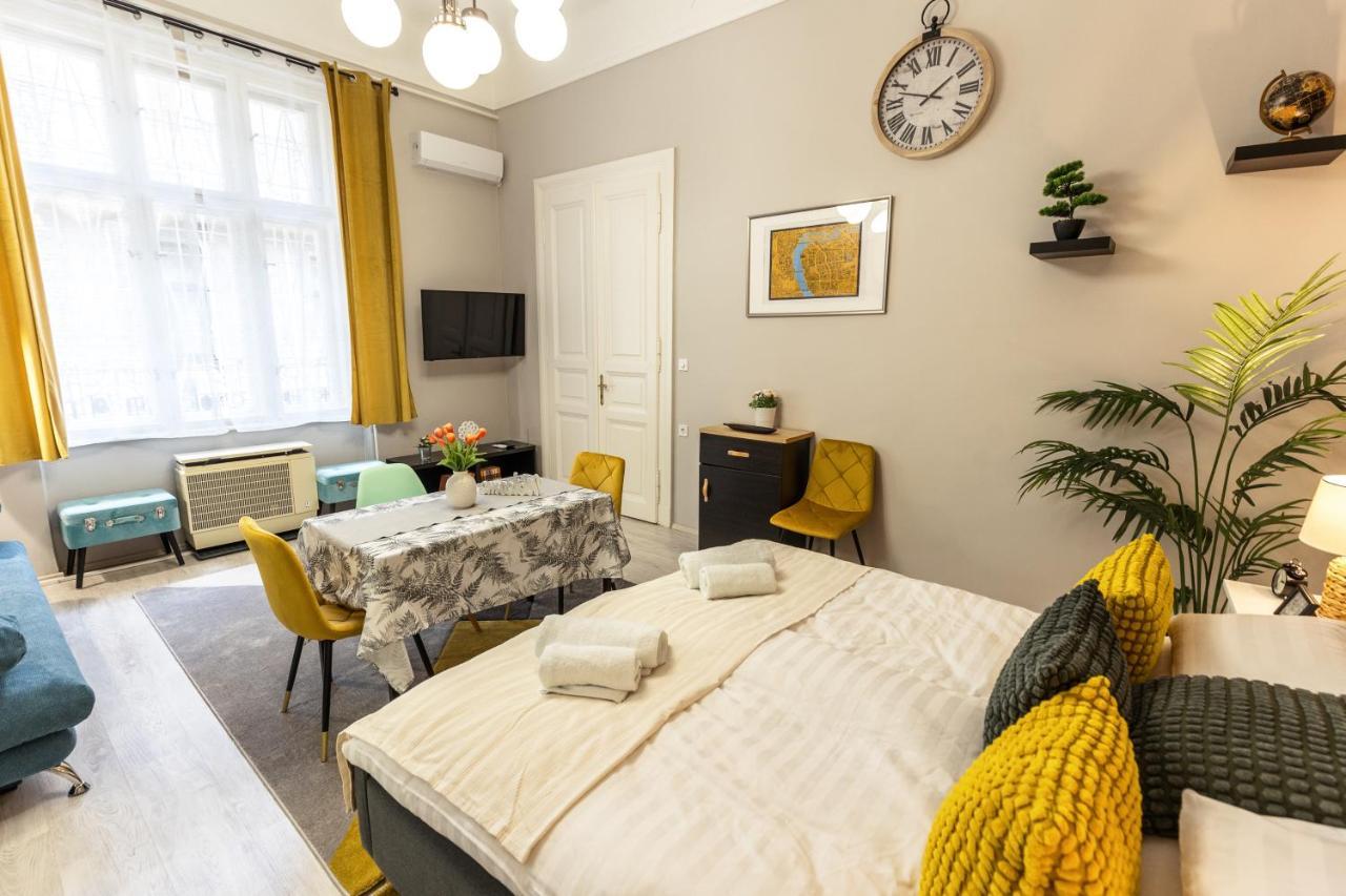 Akac Boutique Apartment 2. บูดาเปสต์ ภายนอก รูปภาพ